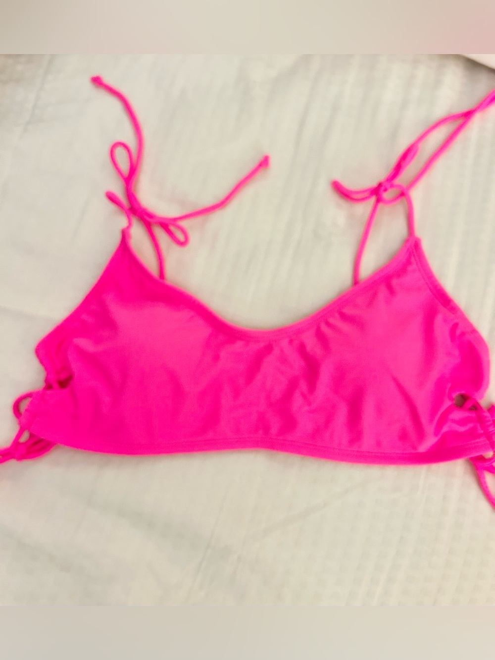 No Boundaries Pink Tie-Strap Side Tunnel Bikini Swim Top M